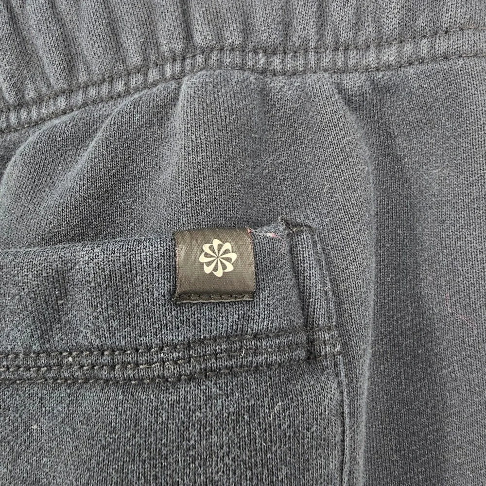 Nike Sportswear Fleece Sweatpants Joggers Large Black Embroidered Y2K Comfy
